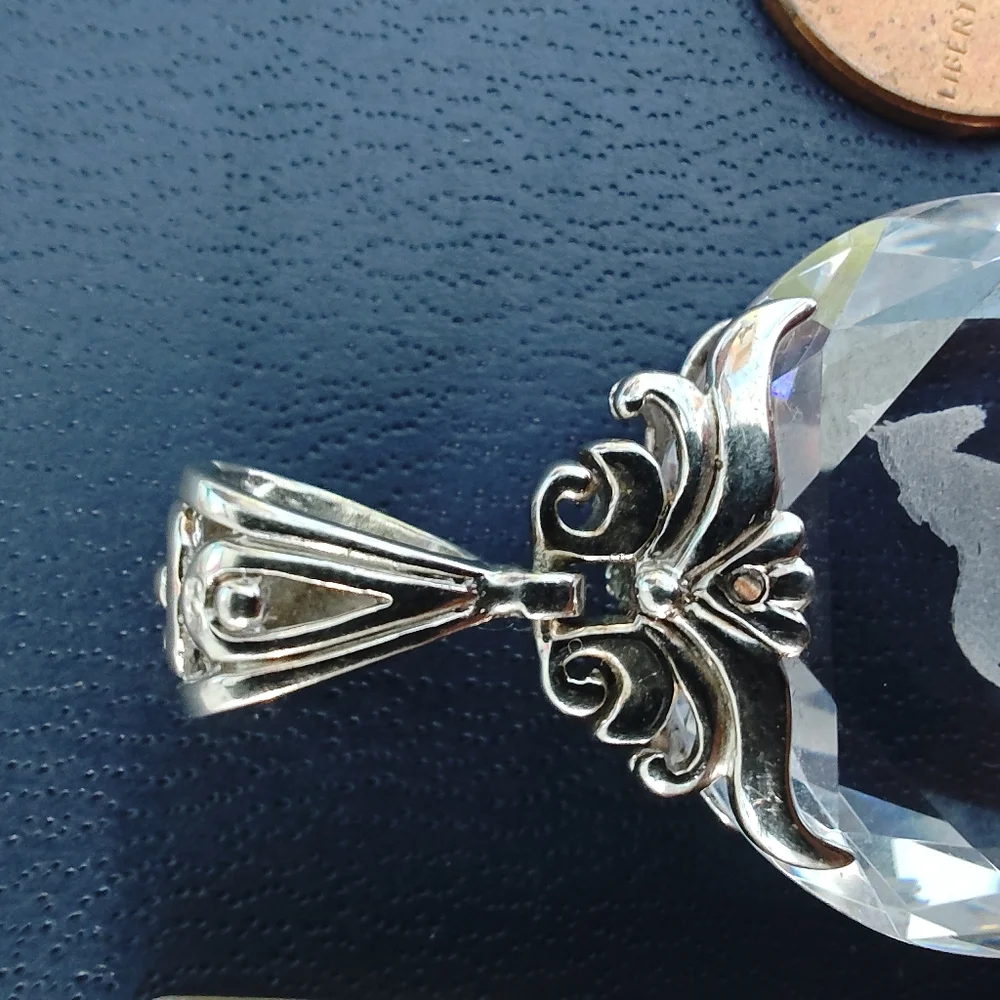 Crystal Pendant - Picture 5 of 6